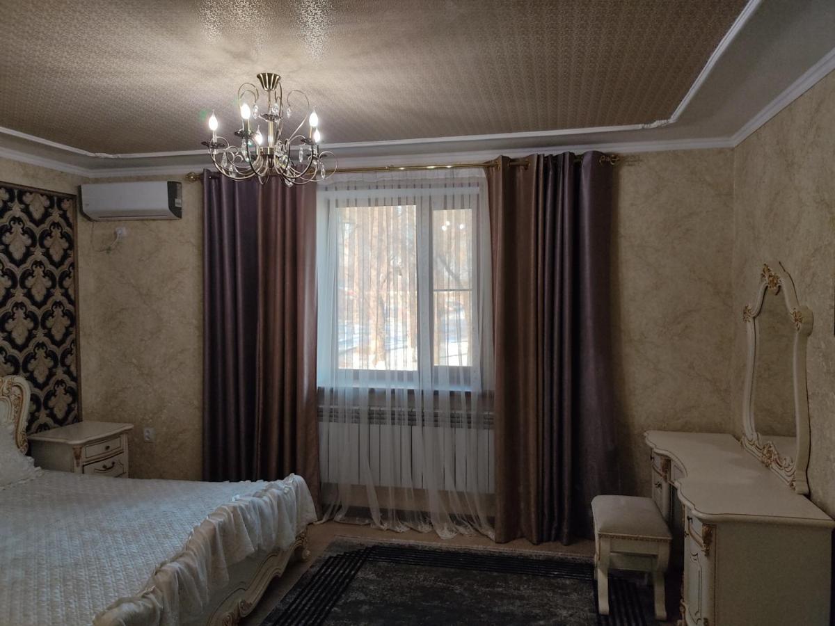 Hayat Hotel Zharkent Екстериор снимка